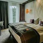 Hotel Ivy Plaza Near Igi Airport